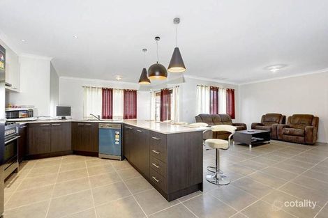 Property photo of 51 Redcliffe Terrace Taylors Hill VIC 3037
