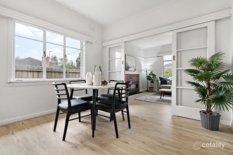 Property photo of 40 Edinburgh Street Bentleigh East VIC 3165