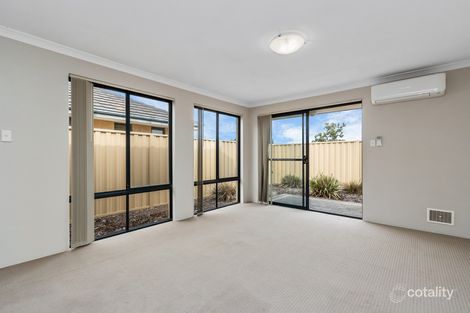 Property photo of 19 Peebles Cross Sinagra WA 6065