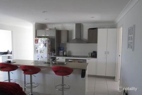Property photo of 10 Highcrest Court Bucasia QLD 4750