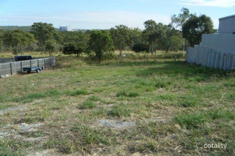 18 Connemara Dr, Kawana, QLD 4701