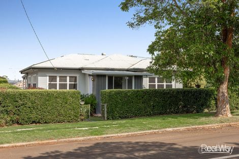 Property photo of 34 Leichhardt Street Centenary Heights QLD 4350