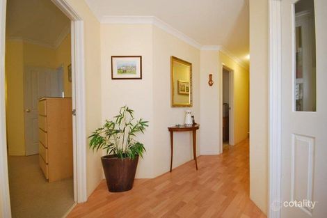 Property photo of 37 Palmerston Crescent Tapping WA 6065