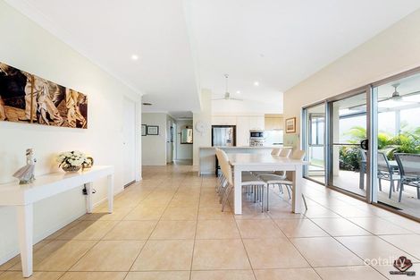 42/1 Halcyon Way, Hope Island, QLD 4212