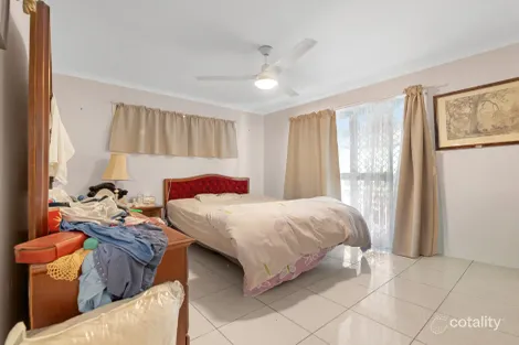 Property photo of 11 Awinya Court Urraween QLD 4655