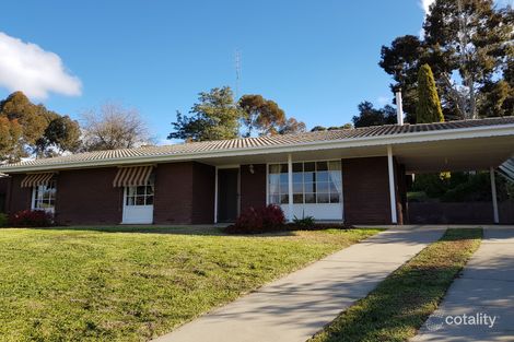 41 West Tce, Clare, SA 5453