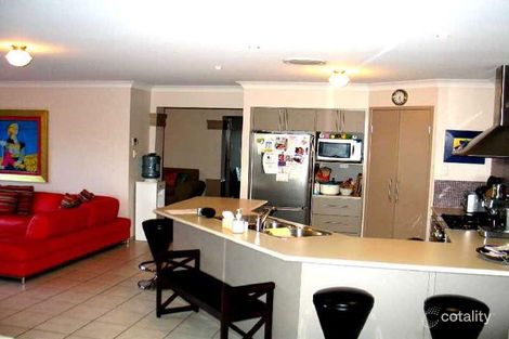 Property photo of 4 Northlakes Drive Elanora QLD 4221