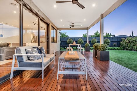 Property photo of 8 Whiteleaf Drive Mickleham VIC 3064