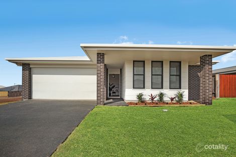 Property photo of 16 Cohen Way Thrumster NSW 2444