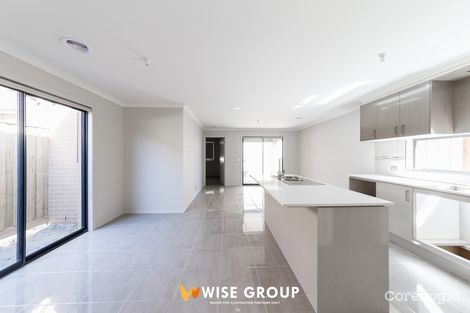 Property photo of 13 Cartwright Grove Cranbourne East VIC 3977