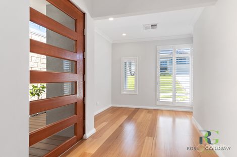 Property photo of 31B Redwood Crescent Melville WA 6156