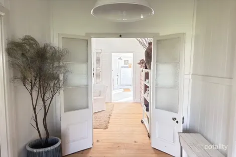 Property photo of 54 Wood Street Tenterfield NSW 2372