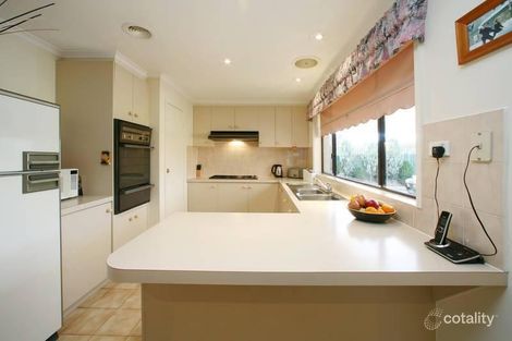 5 Balladonia Rd, Rowville, VIC 3178