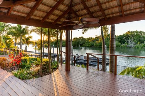 Property photo of 2339 Cressbrook Drive Hope Island QLD 4212