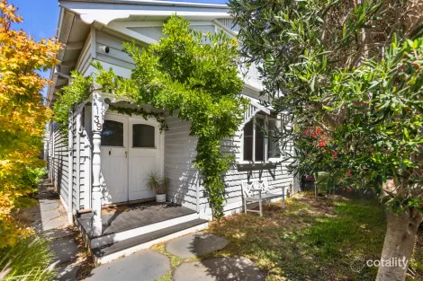 Property photo of 39 Robbs Road West Footscray VIC 3012