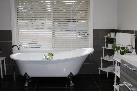 59 West Pde, Hill Top, NSW 2575