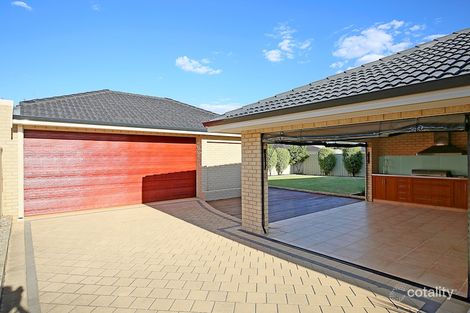 9 Regia Pass, Madora Bay, WA 6210