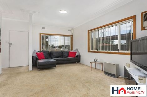 Property photo of 3 Kendall Street Fairfield West NSW 2165