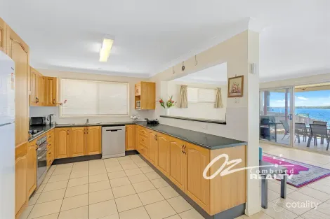 Property photo of 32 Basin View Parade Basin View NSW 2540