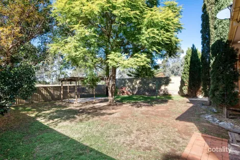 Property photo of 10 Woodland Crescent Narellan NSW 2567