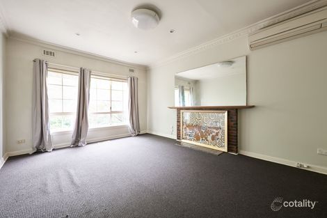 Property photo of 2 Ellendale Road Noble Park VIC 3174