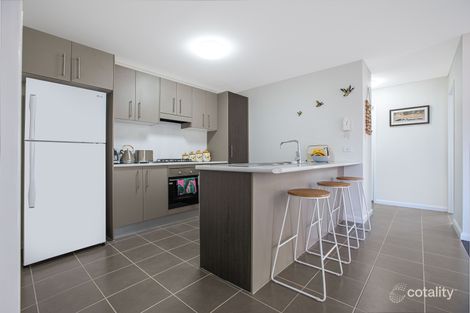 Property photo of 2/78 Addison Avenue Lake Illawarra NSW 2528