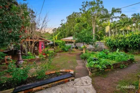 Property photo of 100 Alexandra Street Sandgate QLD 4017