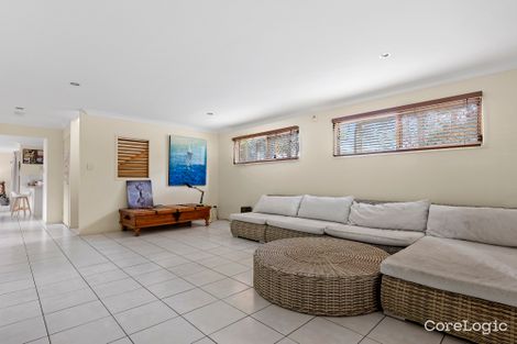 Property photo of 15 Carisbrook Circuit Forest Lake QLD 4078