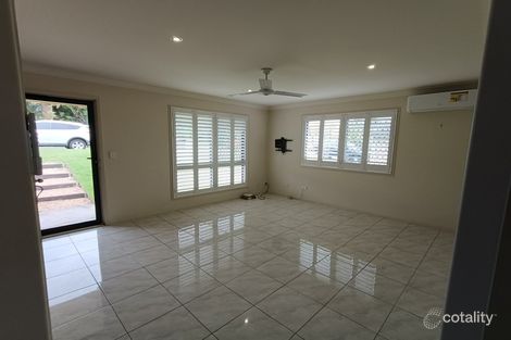 Property photo of 16 Walter Court Leichhardt QLD 4305