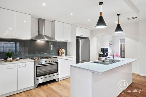 Property photo of 94 Resolution Circuit Doreen VIC 3754