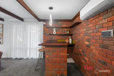 Property photo of 53 Malabar Crescent Eltham VIC 3095