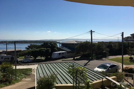 Property photo of 9 Opal Close Swansea Heads NSW 2281