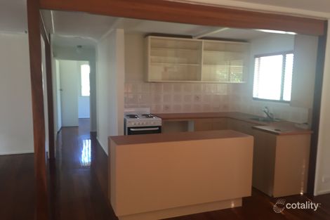 Property photo of 98 Bishop Road Beachmere QLD 4510