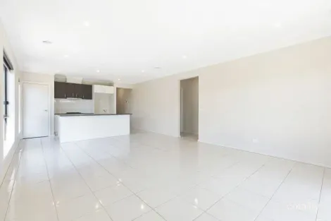 Property photo of 24 Gallant Way Winter Valley VIC 3358