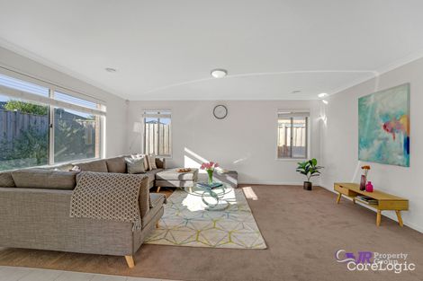 Property photo of 52 Solitude Crescent Point Cook VIC 3030