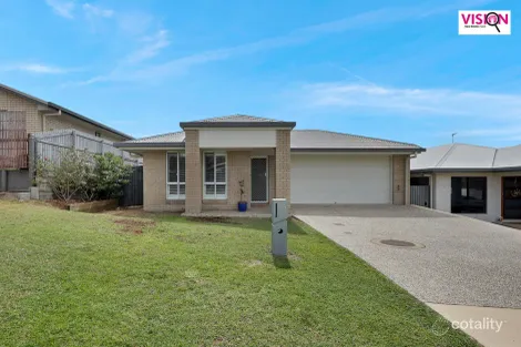 38 Thorn Ave, Rural View, QLD 4740