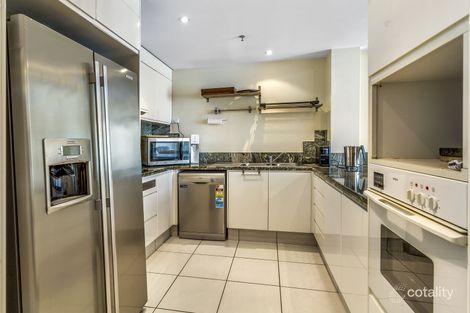 Property photo of 32/3 Tedder Avenue Main Beach QLD 4217