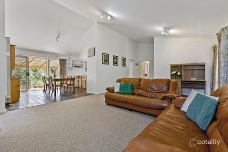 Property photo of 38 Brinkkotter Road Research VIC 3095