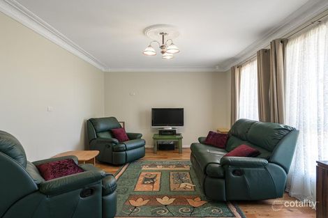 Property photo of 8 Giles Court Dubbo NSW 2830