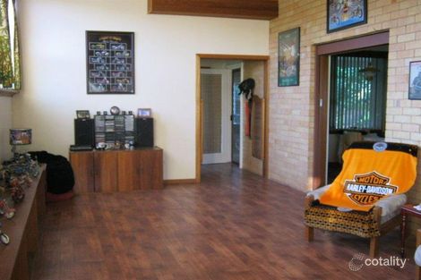 37 Swinden St, Riverton, SA 5412