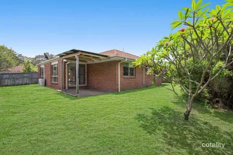 Property photo of 14 Pinewood Street Wynnum West QLD 4178