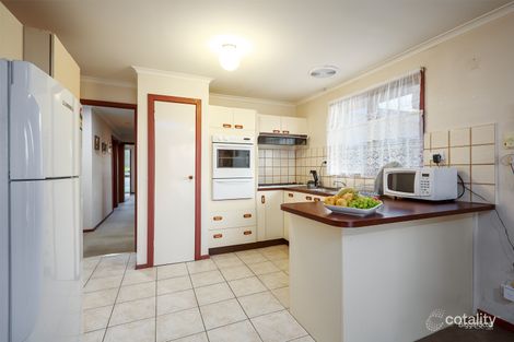 Property photo of 25 Eildon Parade Rowville VIC 3178