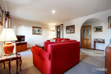 Property photo of 25 Eildon Parade Rowville VIC 3178