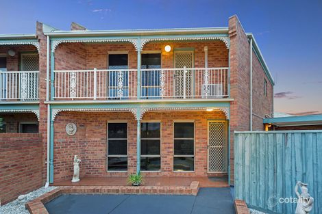 2/214 Queen St, Altona, VIC 3018