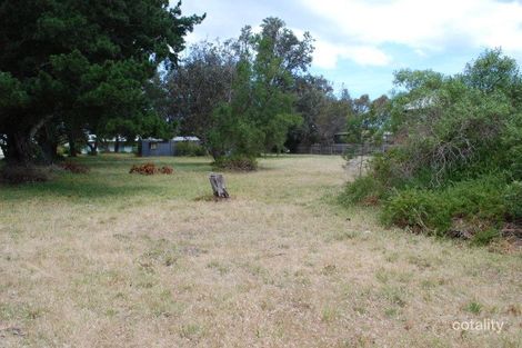70 Lake St, Loch Sport, VIC 3851