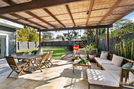 Property photo of 62 Bantry Bay Road Frenchs Forest NSW 2086