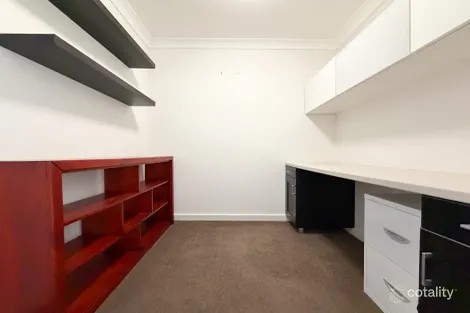 Property photo of 77 Lakeview Drive Cranebrook NSW 2749