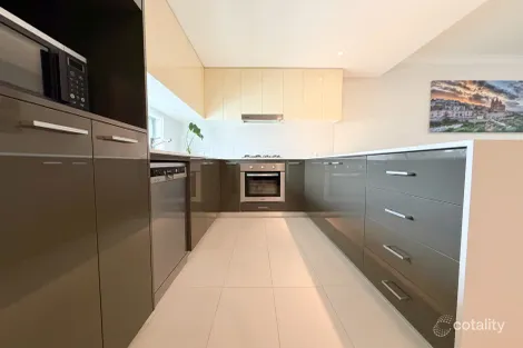 Property photo of 77 Lakeview Drive Cranebrook NSW 2749