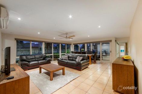 Property photo of 35 Partridge Crescent Frankston VIC 3199