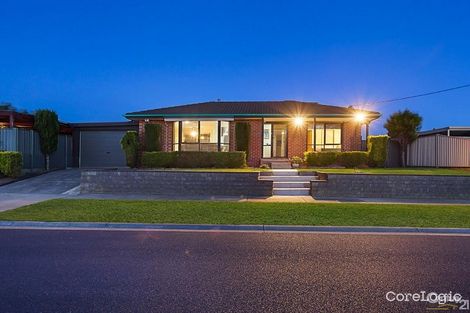 Property photo of 4 Ballanee Grove Cranbourne North VIC 3977